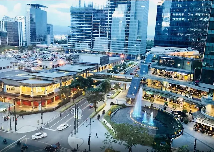 Uptown Mall Linked 1br 2 Beds Value Bgc Manila