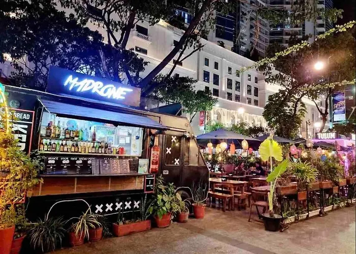 Uptown Mall Linked 1br 2 Beds Value Bgc Apartment *