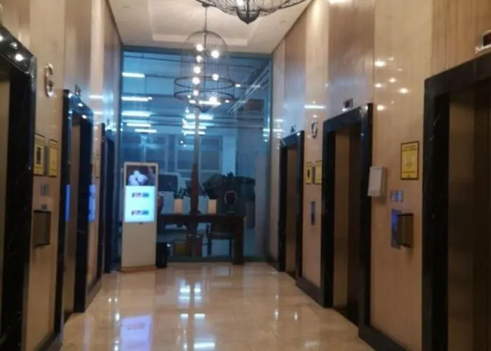 Uptown Mall Linked 1br 2 Beds Value Bgc * Manila