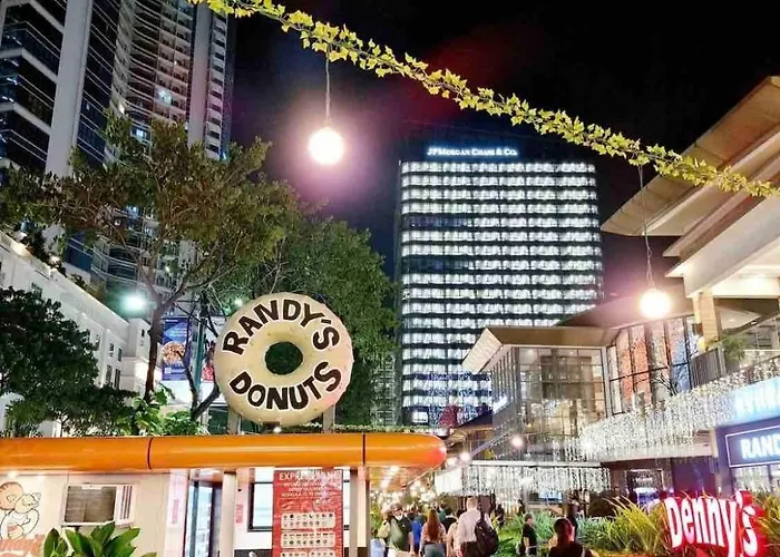 Uptown Mall Linked 1br 2 Beds Value Bgc Apartment *