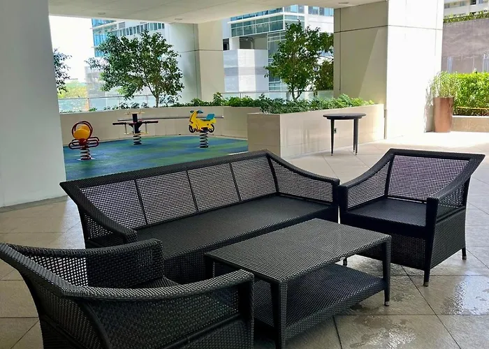 Apartment Uptown Mall Linked 1br 2 Beds Value Bgc *