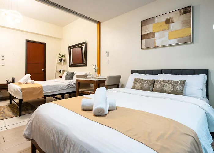 Apartment Uptown Mall Linked 1br 2 Beds Value Bgc Manila