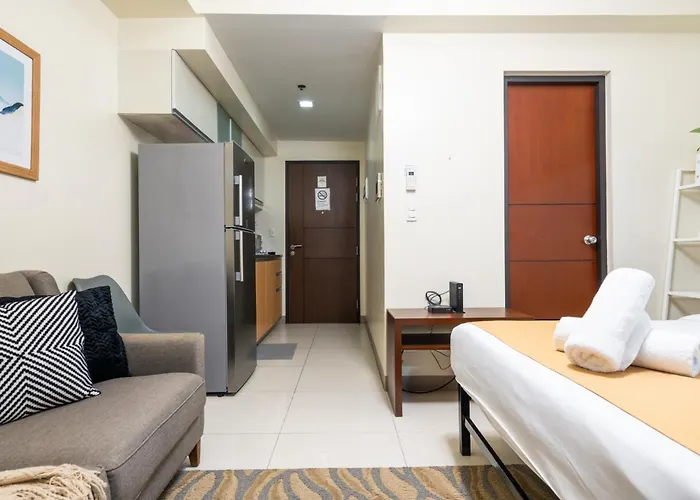 Apartment Uptown Mall Linked 1br 2 Beds Value Bgc