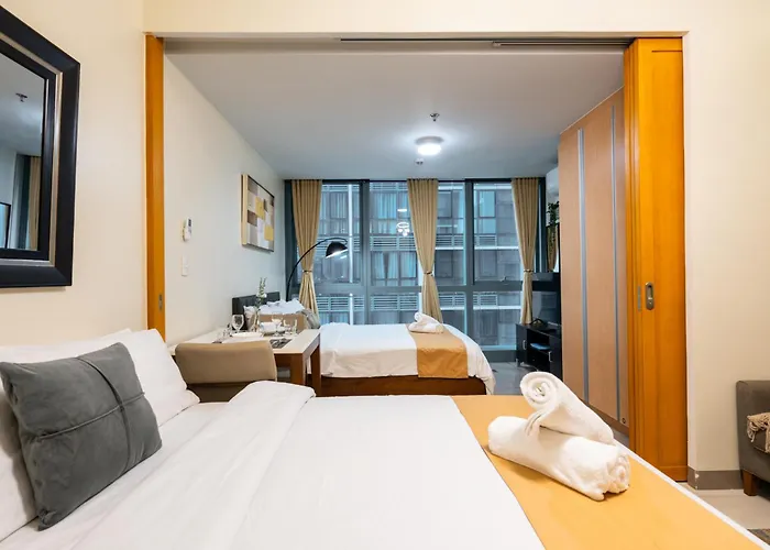 Uptown Mall Linked 1br 2 Beds Value Bgc